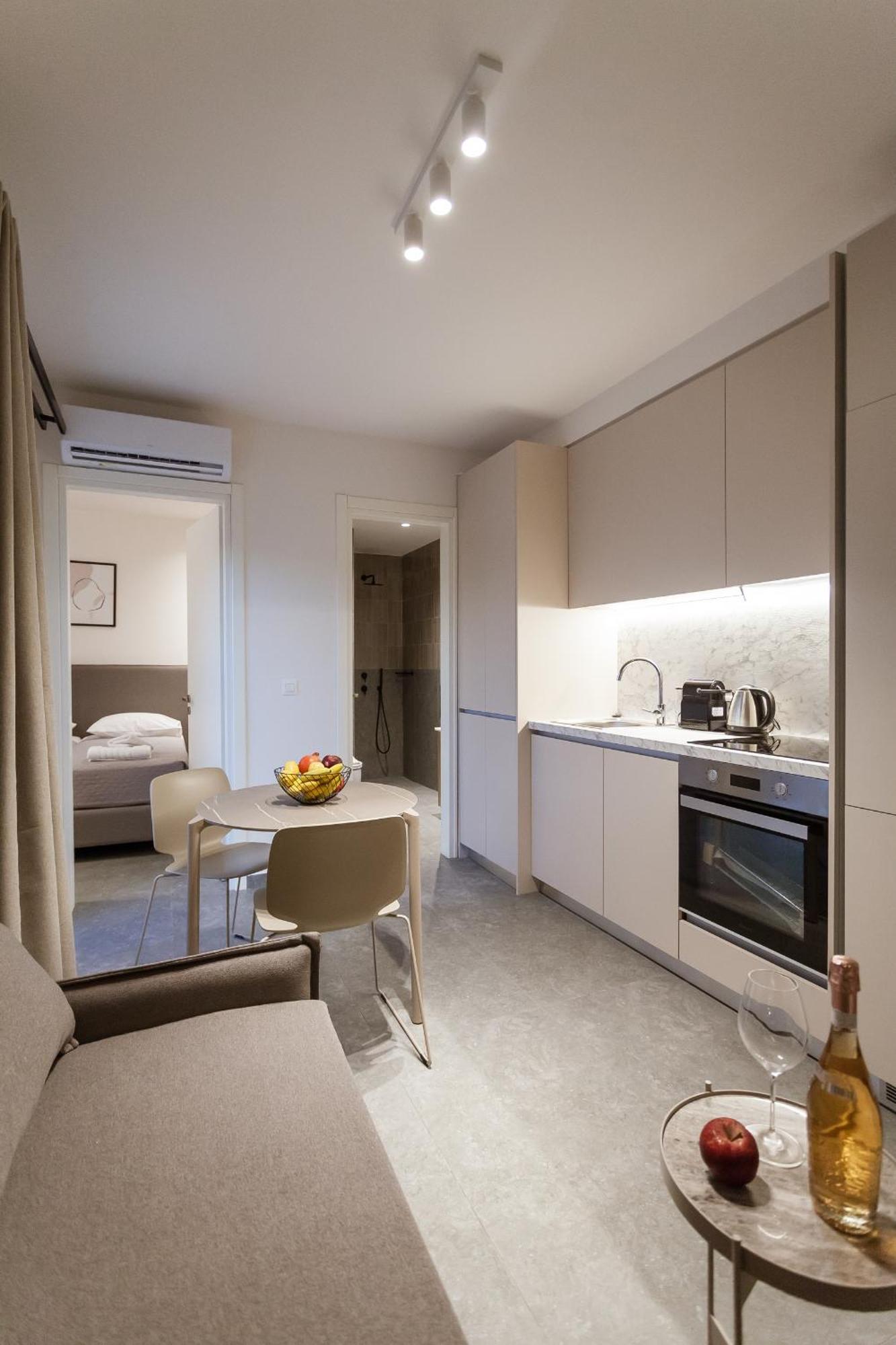 Luxury Apartments Of Colossus Rhodes City エクステリア 写真